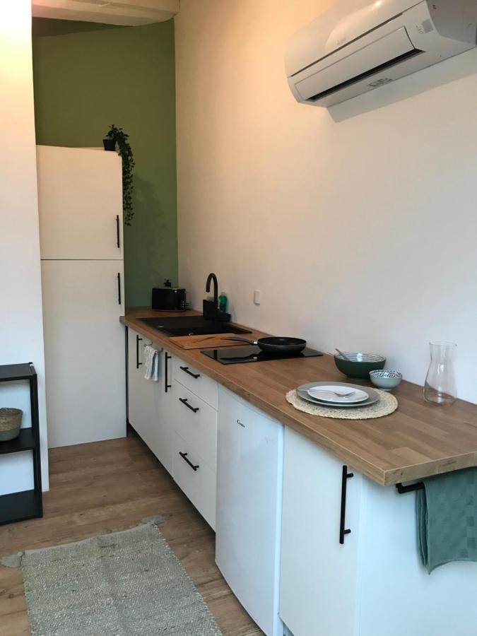 Chaleureux studio mansardé - cœur de ville de Sète Extérieur photo