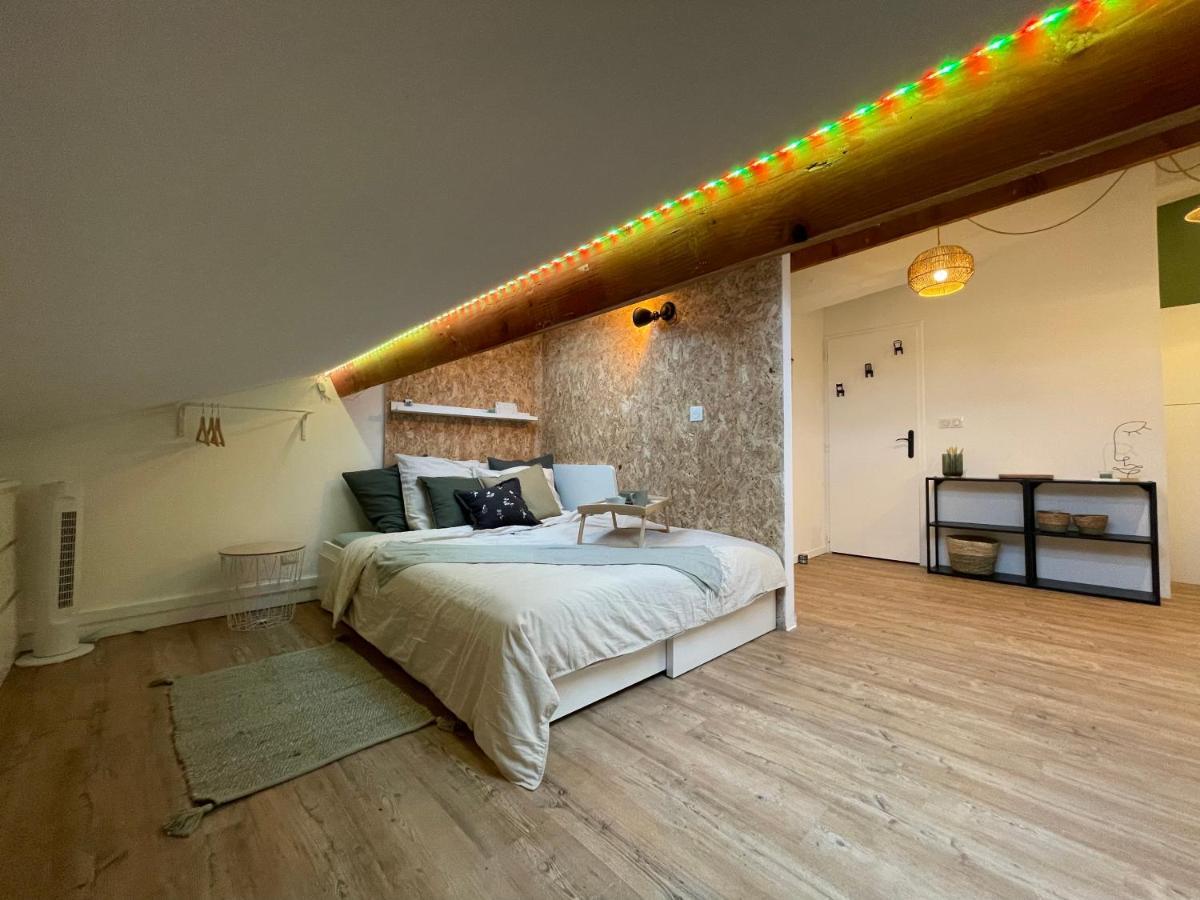 Chaleureux studio mansardé - cœur de ville de Sète Extérieur photo